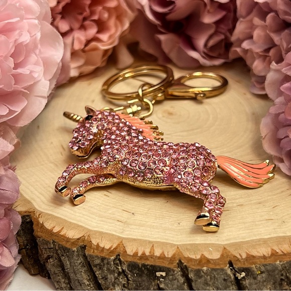 Magical Pink Crystal Unicorn Keychain Charm - Picture 9 of 16